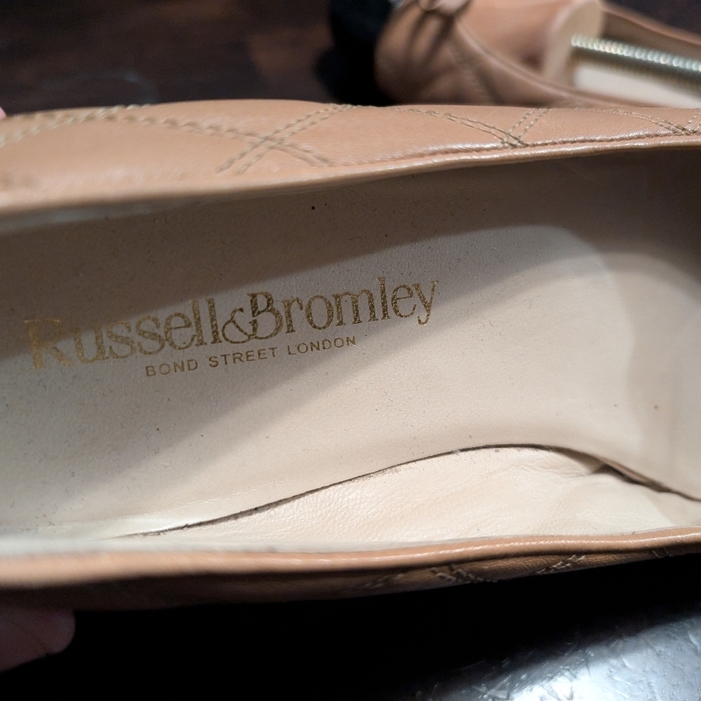 Russell & Bromley Charming Ballet Flat, Women's EU 39.5/US 9, Tan/Black - Picture 5 of 6